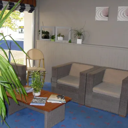 Les Gens De Ла-Рошель