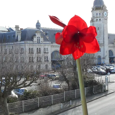 Les Gens De 2* La Rochelle (Charente-Maritime)