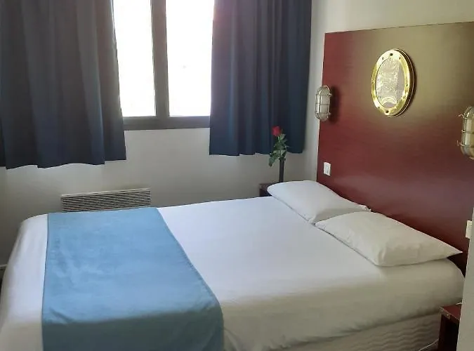 Hotel Les Gens De La Rochelle (Charente-Maritime)