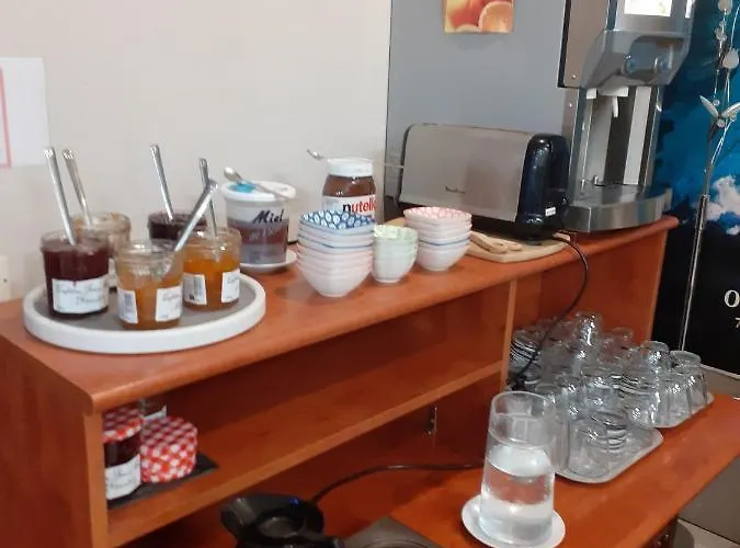 Hotel Les Gens De La Rochelle (Charente-Maritime)