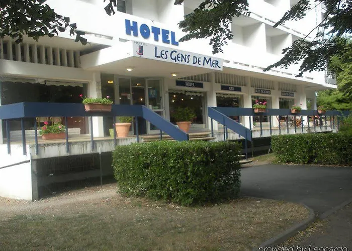 Les Gens De Ξενοδοχείο