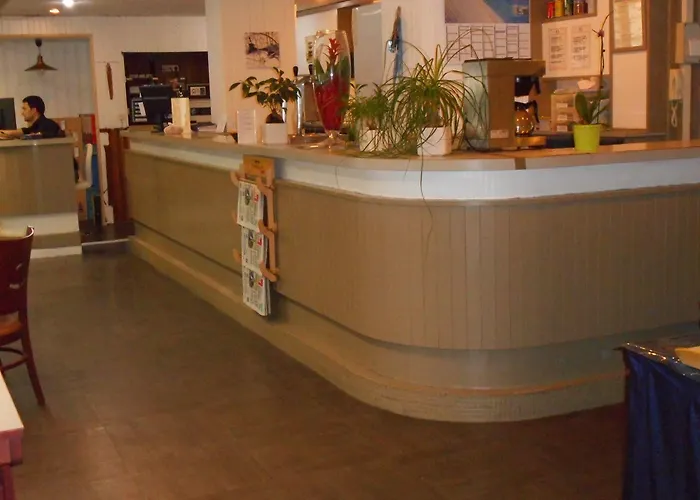 Hotel Les Gens De 2*