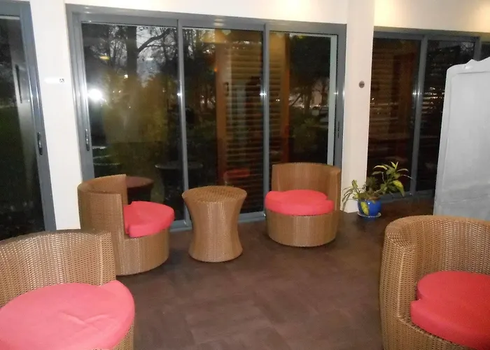 Hotel Les Gens De La Rochelle (Charente-Maritime)