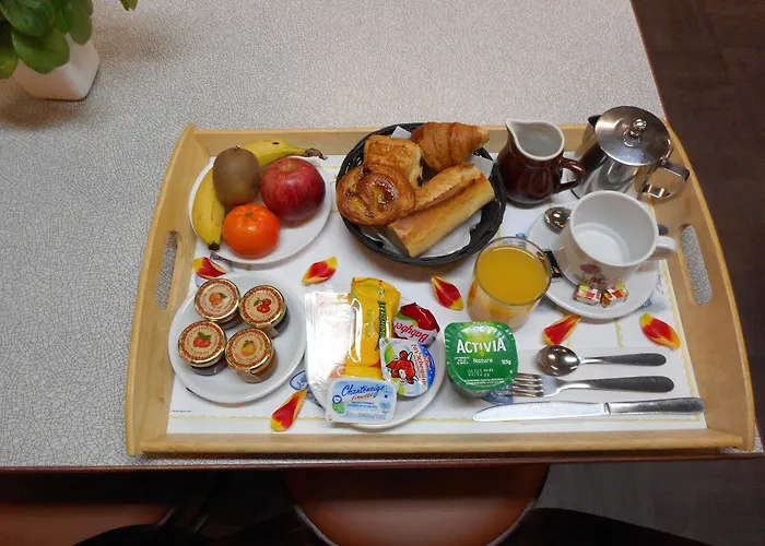 Ξενοδοχείο Les Gens De 2*