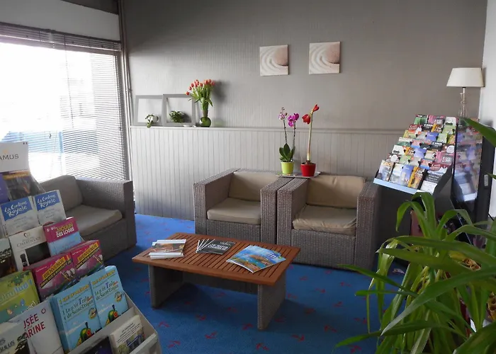 Hotel Les Gens De 2*