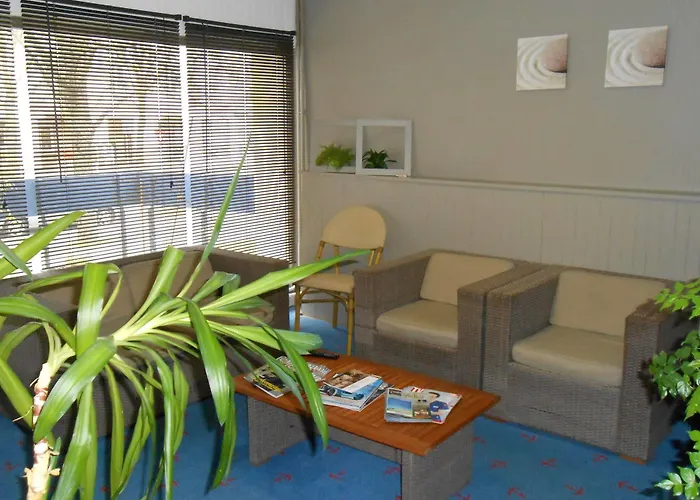 Les Gens De La Rochelle (Charente-Maritime)